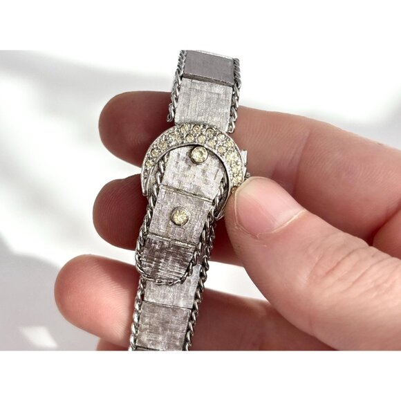 Beacon Hill Silver Belt Buckle Locket Ladies Vintage Wristwatch - 17mm - WORKS! - Picture 11 of 14